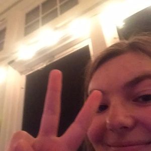 Meet your Posher, Anna